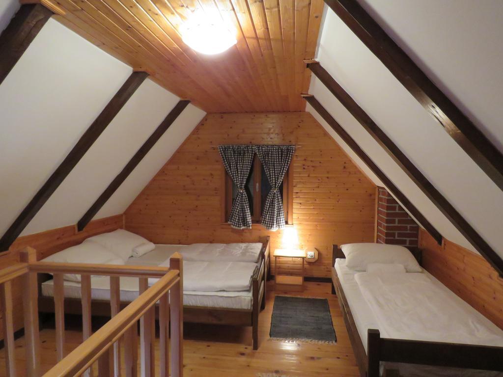 Guesthouse Stefanac オトチャッツ エクステリア 写真